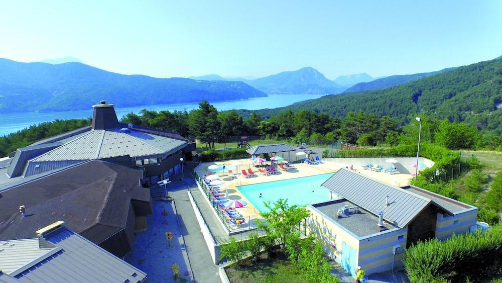 Vvf Lac De Serre-Poncon 쇼르주 외부 사진